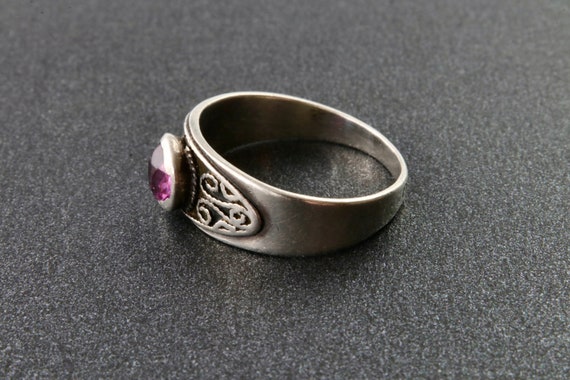 Vintage Soviet silver ruby ring, 875 silver strip… - image 3