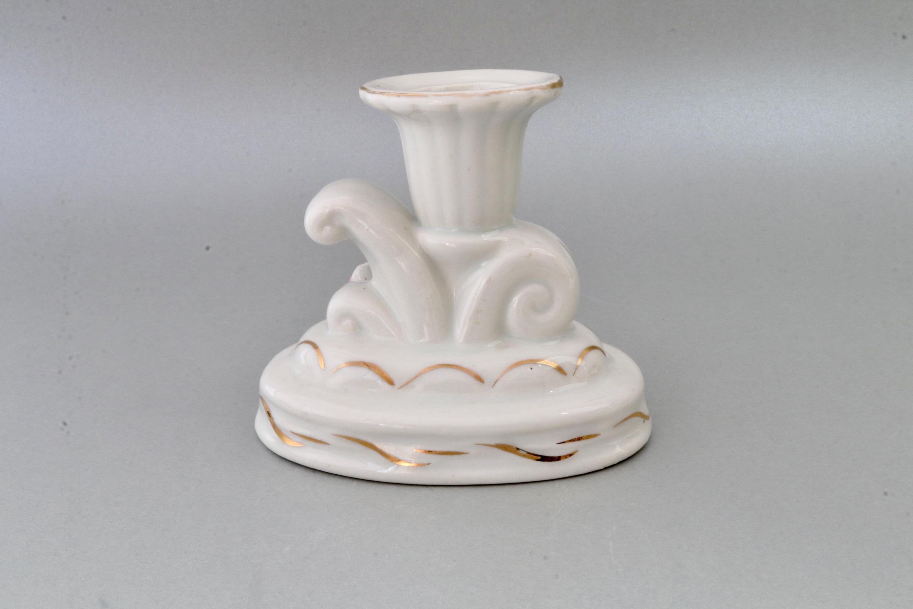 【美品】西ドイツ Dresden 陶磁器 バラ キャンドルスタンド ピンク 金彩 花と金彩が施されたヴィンテージの磁器製キャンドルスタンド、ピンクの