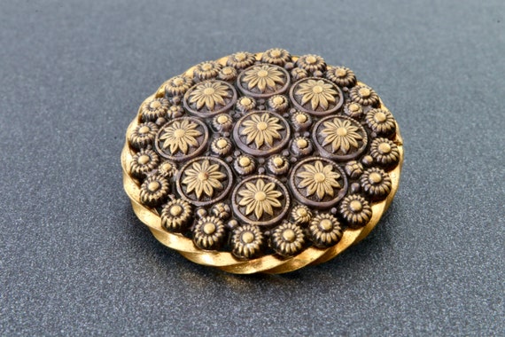 Floral brooch, Round gold tone brooch, Antique br… - image 1