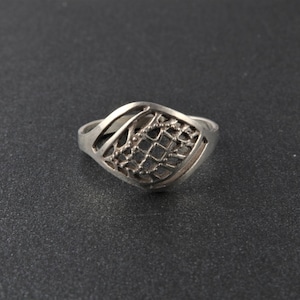 Vintage Soviet Sterling Silver Mesh Ring, Woven Pattern Ring, Size 7