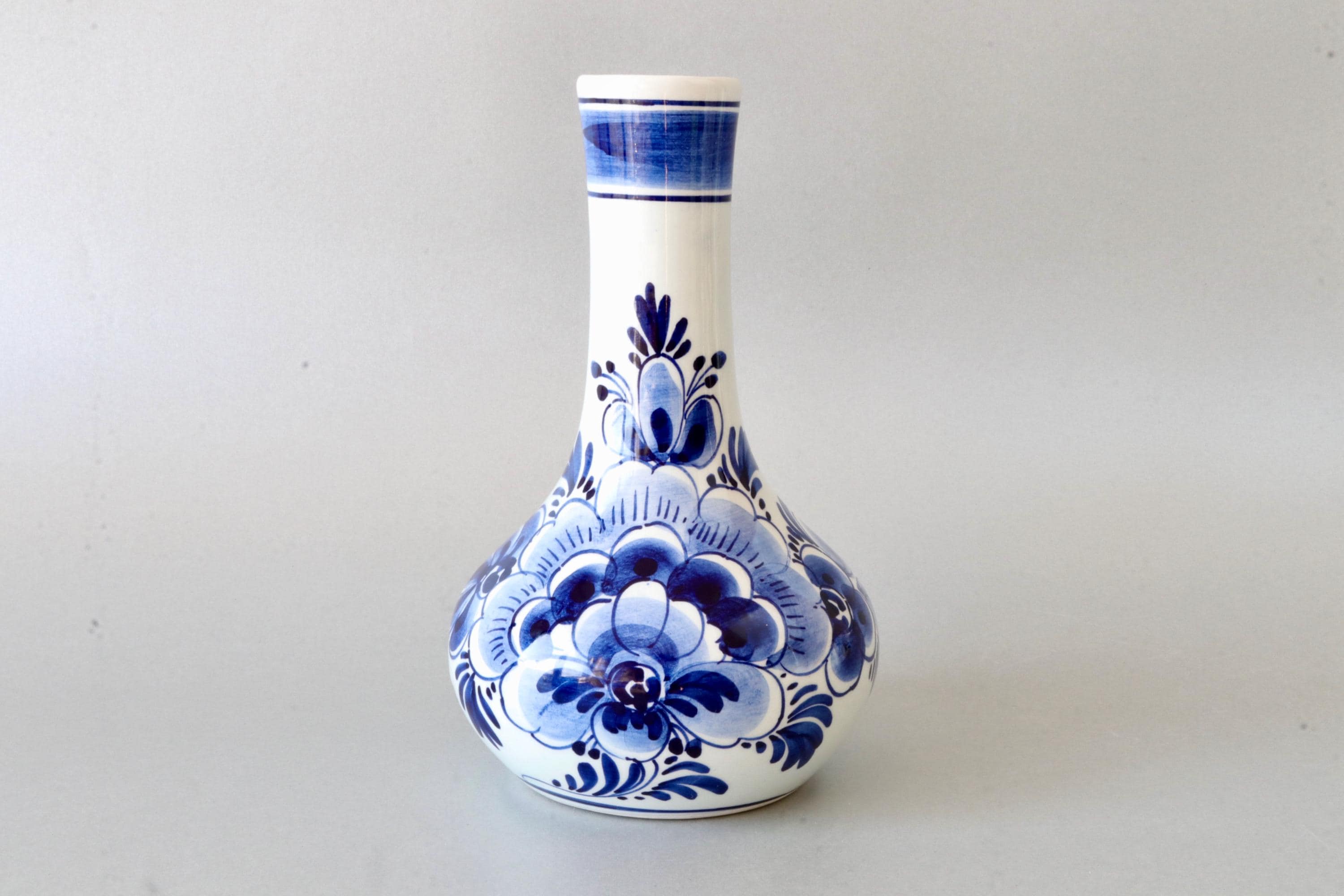 Vintage Delfts Blue Mini Bud Vase, Hand Painted Dutch Pottery