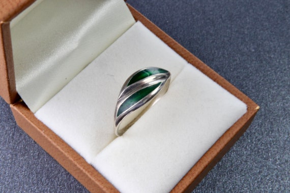 Enamel ring, Sterling silver ring with green enam… - image 7