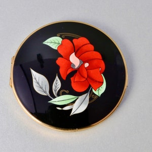 Vintage compact powder case Stratton, Red flower on black enamel, Black enamel powder case flower pattern 1960&#39;s