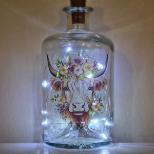 Highland cow bottle lamp