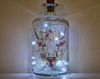 Highland cow bottle lamp
