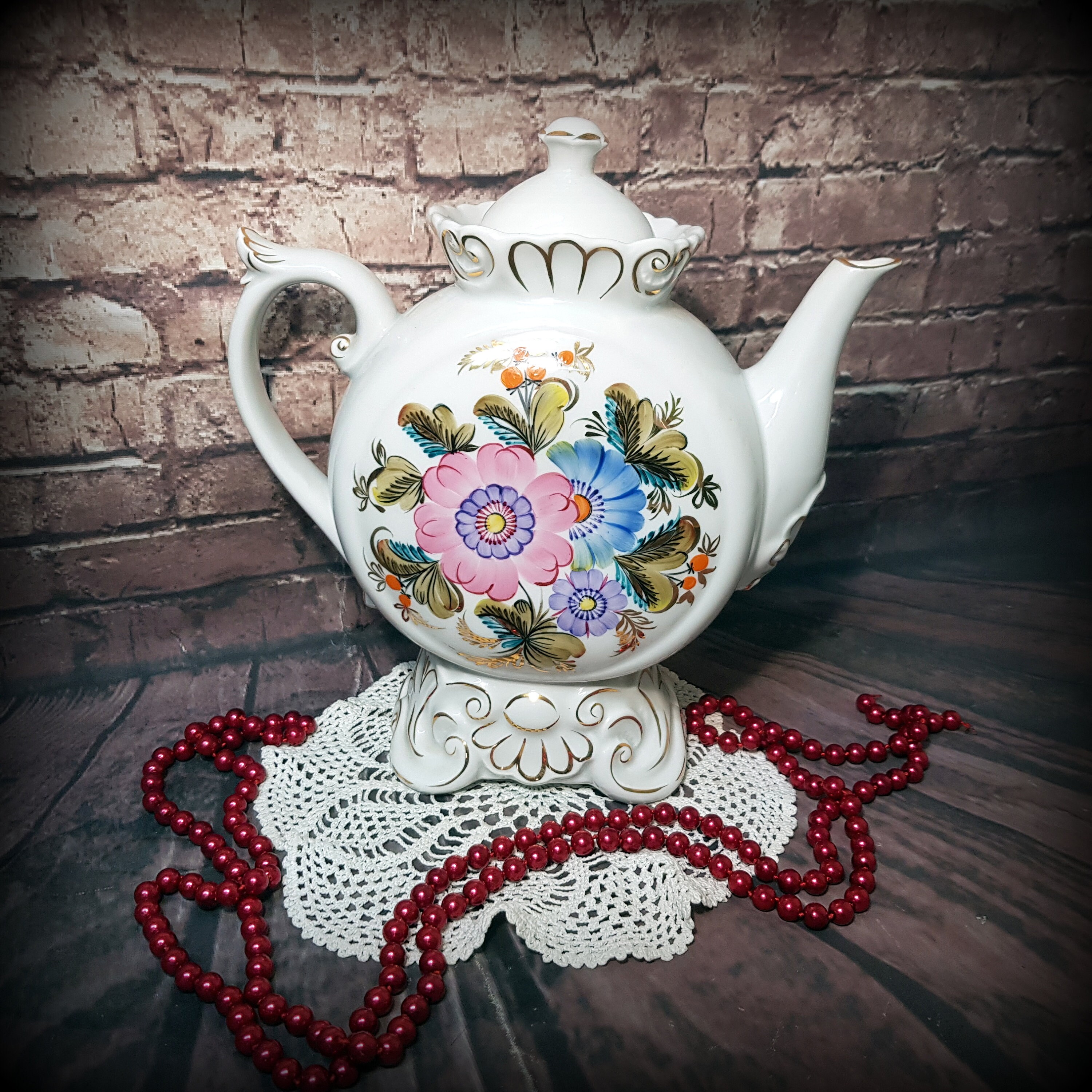 Soviet teapot handpainted. Old teapot 1985 USSR. Porcelain Etsy