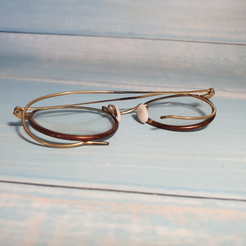 Vieilles de rareté dorées 1930. vintage Etsy