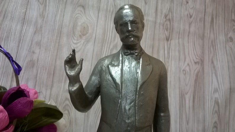Statuette of the USSR Pyotr Tchaikovsky Figurine from silumin.