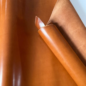 Waxed Tan Color Veg Tanned Cowhide Leather for Handcrafted Workshop Crafting [4.5-5 oz] [1.8-2 mm]
