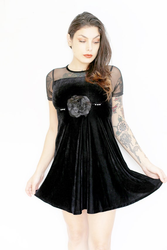 1990s Vintage - Mesh & Velvet Black Rose Babydoll