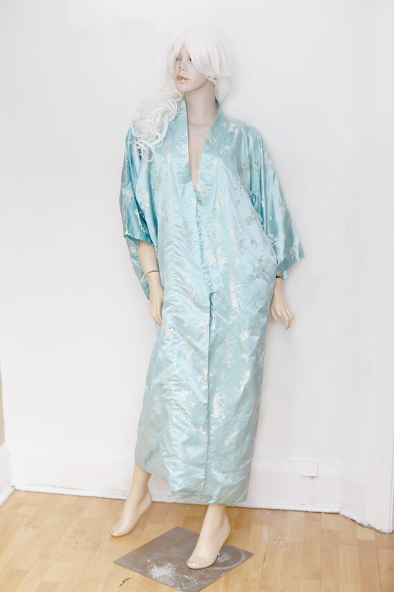 1980s Vintage - Pastel Floral Embroidered Kimono
