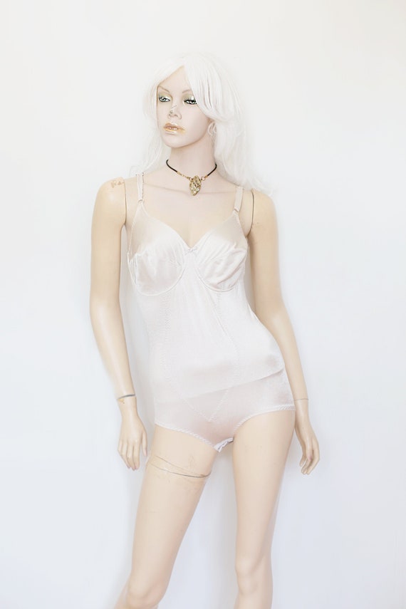 1970s Vintage - Cream Shapewear Bodysuit