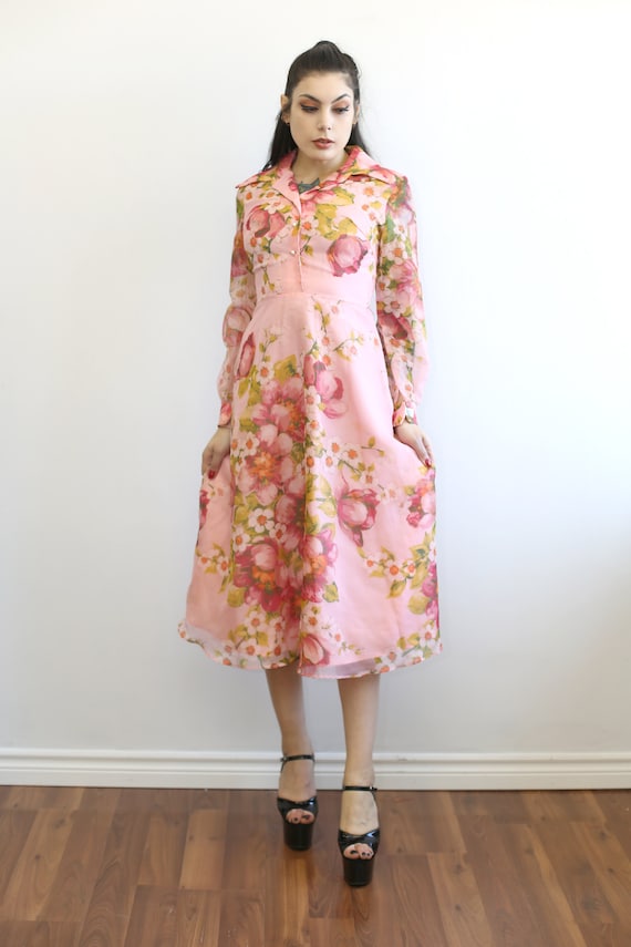 1970s Vintage - Pink Floral Day Dress
