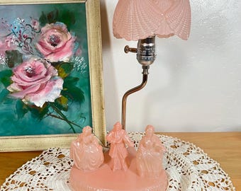 Vintage L.E. Smith Southern Belle Boudoir Lamp – Pink Glass Figurine Lamp with Dimmer
