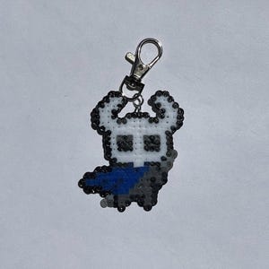 Hollow Knight Keychain