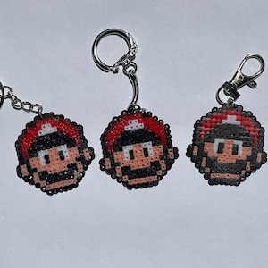 Super Mario Keychain