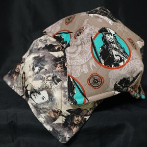 PIRATES OF CARIBBEAN Jack Sparrow Dead Men Tell No Tales Microwave Bowl Cozy Reversible Warm Bowl Holder