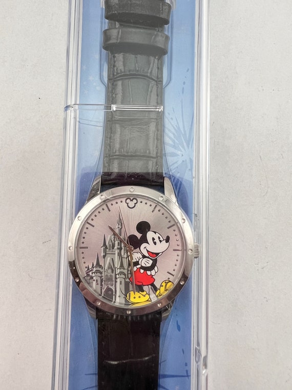 Vintage  Disney Mickey Mouse Limited Release Watch