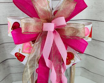 Valentine's Day Bow: Pink & Fushia Locking Hearts, Gold Accents