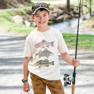 Three Fish Toddler Shirt Summer Fishing Top Outdoor Summer Clothing Toddler Boy Fishing Nature Toddler Outfit Fishing Gift afbeelding 1