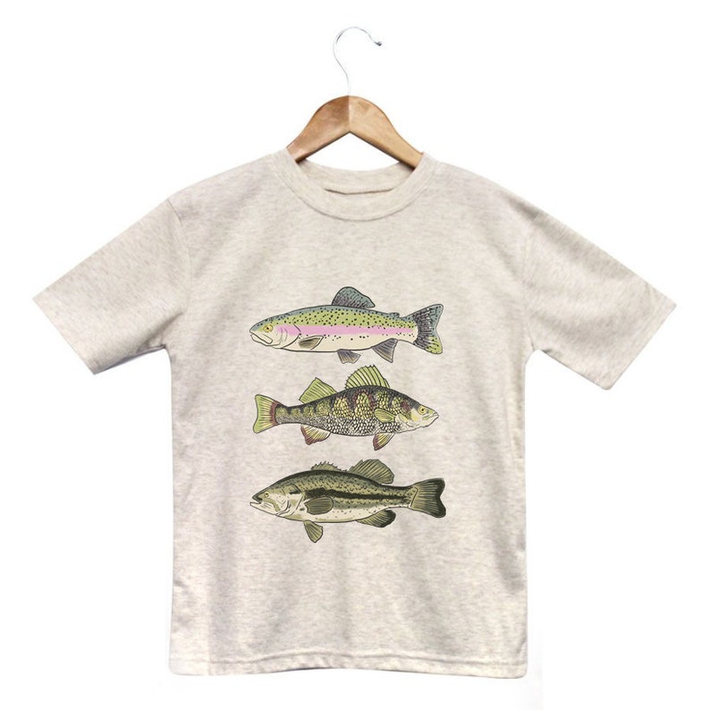 Three Fish Toddler Shirt Summer Fishing Top Outdoor Summer Clothing Toddler Boy Fishing Nature Toddler Outfit Fishing Gift afbeelding 2