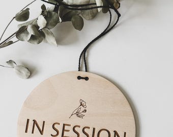 Enseigne ronde personnalisée pour bureau de thérapeute - accroche-porte de clinique gravé