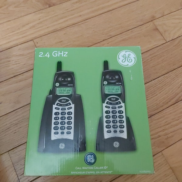 GE 2.4 GHZ Cordless phone set of 2