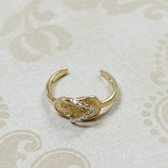 14K Gold Two Tone Sandal Toe Ring