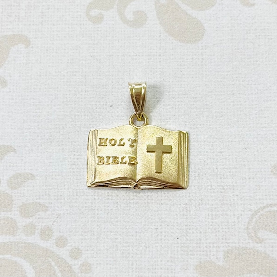 14K Gold Estate Bible Pendant - image 1