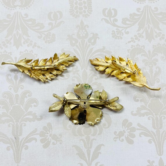 12 Vintage Pieces Lot #229 View 6