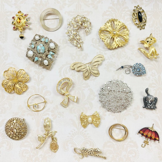 Assorted Lot #12 of Estate Fashion Pins