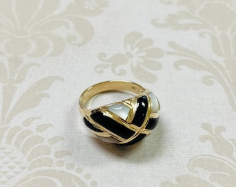 14K Gold MOP/Onyx Ring