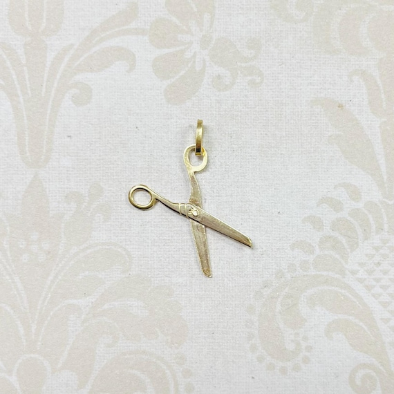 18K Gold Estate Scissors Pendant