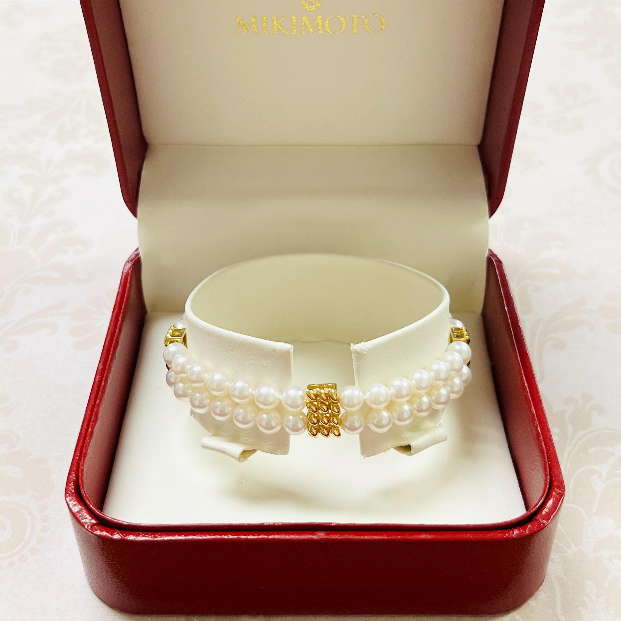 Mikimoto 18K Gold Pearl Bracelet