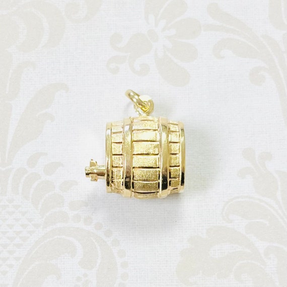18K Gold Estate Barrel Charm
