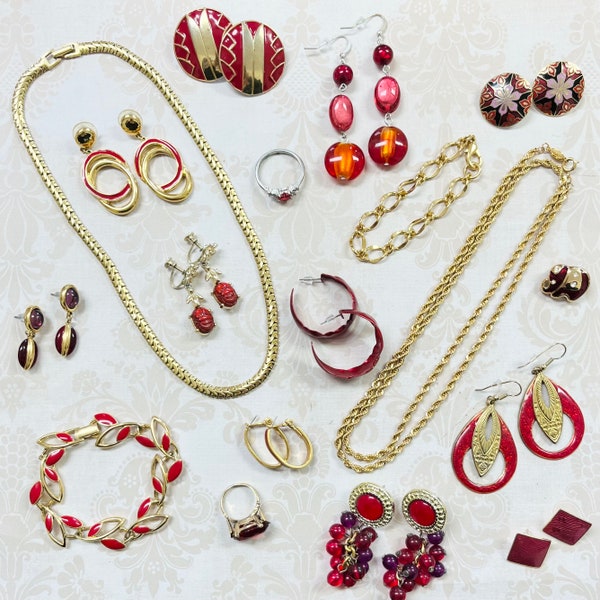 Assorted Lot #7 of Estate Fashion Jewelry