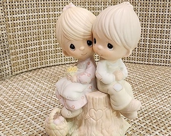 Vintage Precious Moments Figurine “Love One Another" (Original 21)