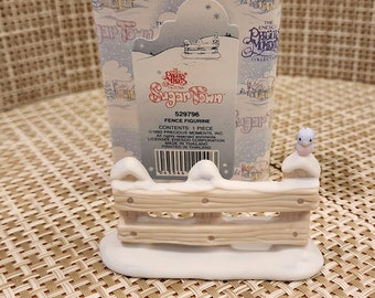 Vintage Precious Moments Sugar Town Figurine "Fence - With Bird" with box (IOB)
