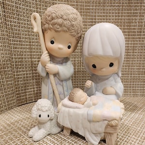 Large Precious Moments Nativity Etsy
