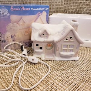 Vintage Precious Moments Porcelain Sugar Town &quot;Sam&#39;s House&quot; with box  (IOB) (Retired Sugar Town)