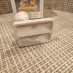 Figura vintage de Precious Moments “Bienaventurados los que vencen” con caja (IOB) imagen 4