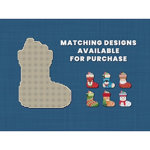 Könnte beinhalten: Eine weiße Umrandung eines Weihnachtsstrumpfes mit einem Pixel-Design. Das Bild zeigt auch sechs verschiedene Weihnachtsstrumpfdesigns mit verschiedenen Urlaubsthemen, darunter einen Schneemann, einen Pinguin, ein Rentier und den Weihnachtsmann. Der Text "Matching Designs Available for Purchase" wird über den Strümpfen angezeigt.