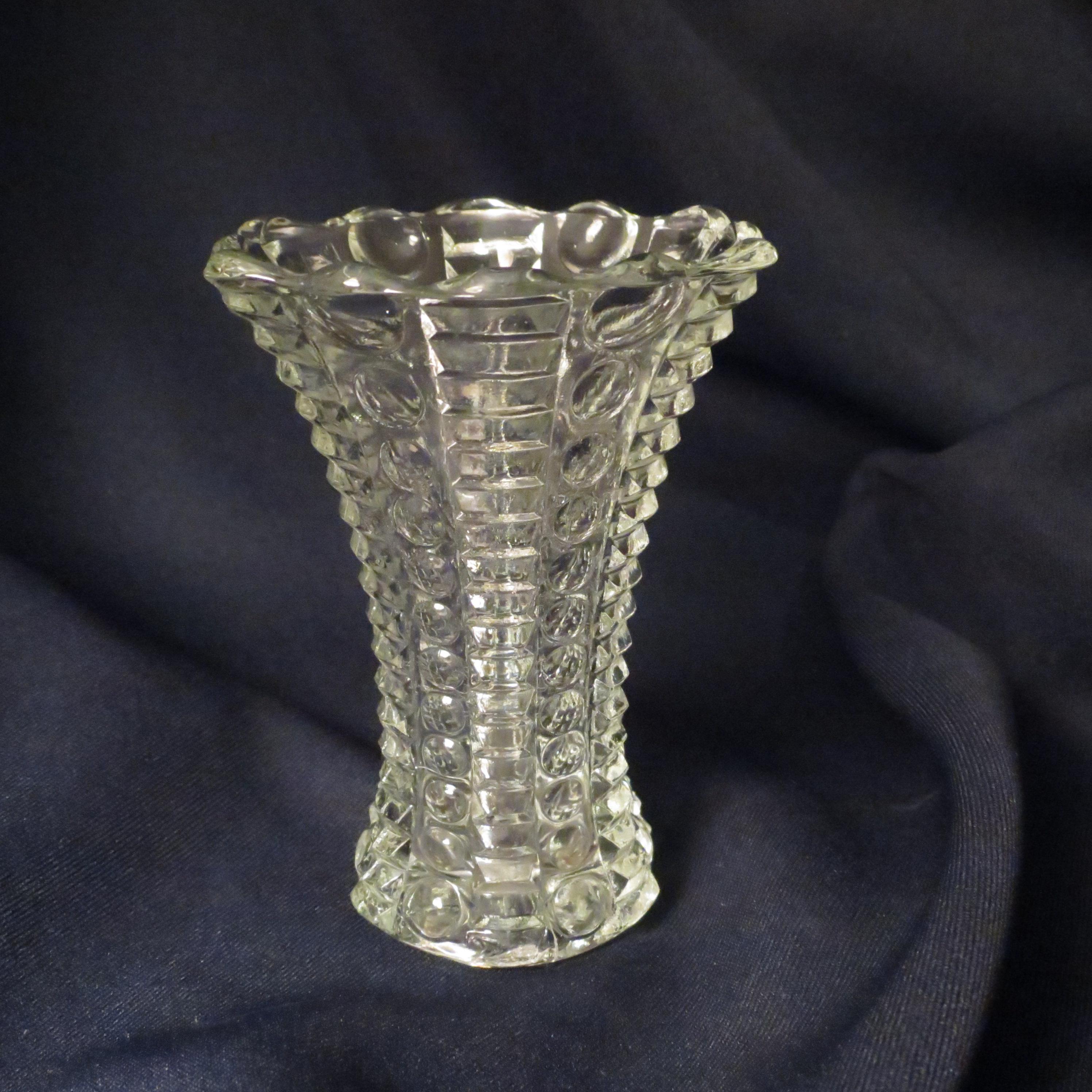 Vintage Anchor Hocking Mayflower vase 1940s