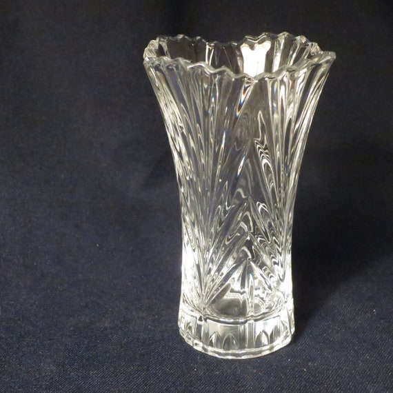 Crystal Treasury by Noritake  crystal vase 5 inch