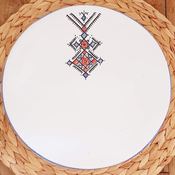 Assiette à motifs