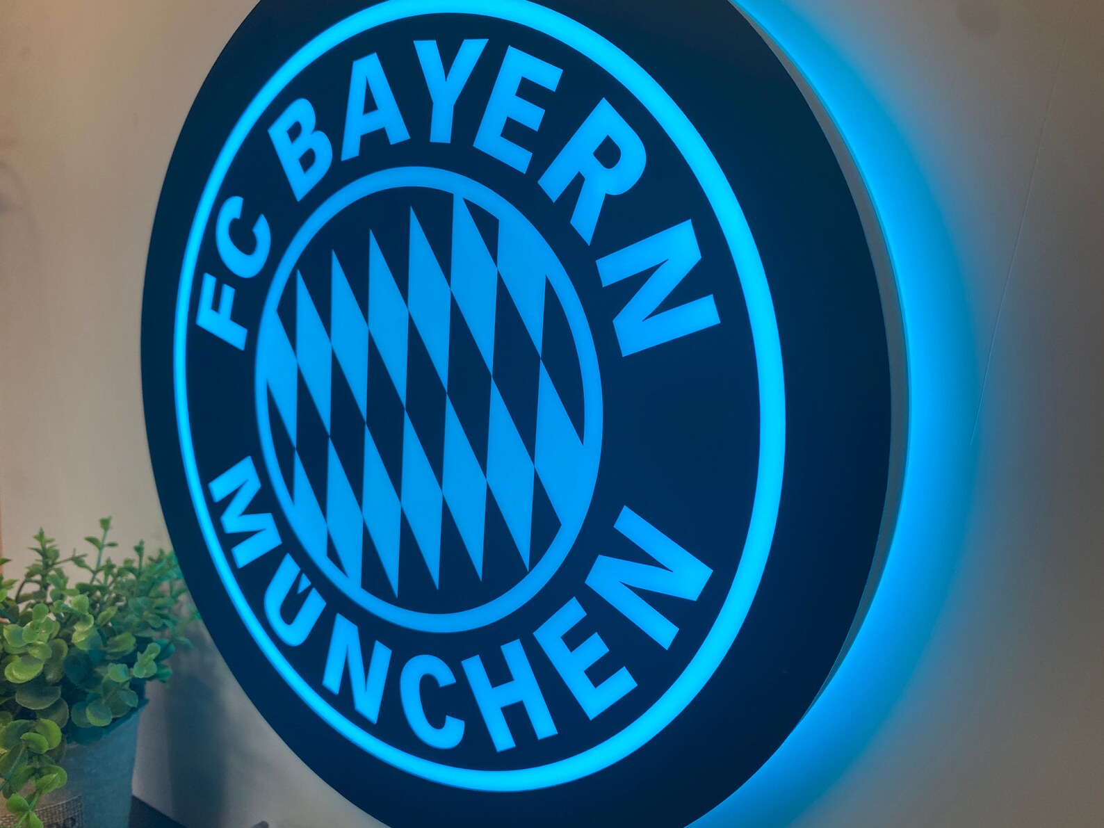 Bayern Munchen led RGB Lamp Bayern Munchen logo Bayern | Etsy