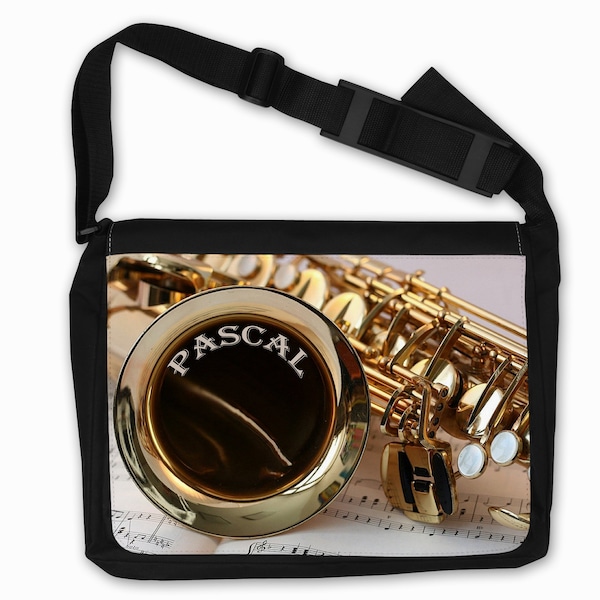 Notentasche Schultasche – für Saxophon mit Namen personalisiert. Individuell bedrucktes Geschenk für Saxophonistinnen/Saxophonisten.