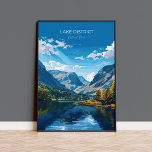 Seenplatte Reise Poster Wandkunst, Reisedruck von Seenplatte, Lake Region Kunstliebhaber Geschenk, englische Landschaft