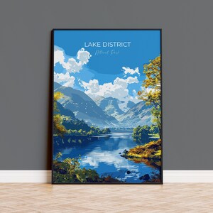 Seenplatte Reise Poster Wandkunst, Reisedruck von Seenplatte, Lake Region Kunstliebhaber Geschenk, englische Landschaft