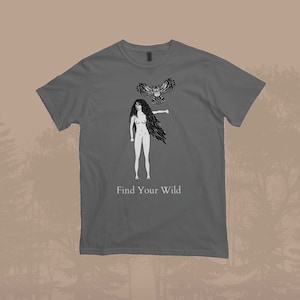 Femme Sauvage Owl Heavyweight Women’s Tshirt